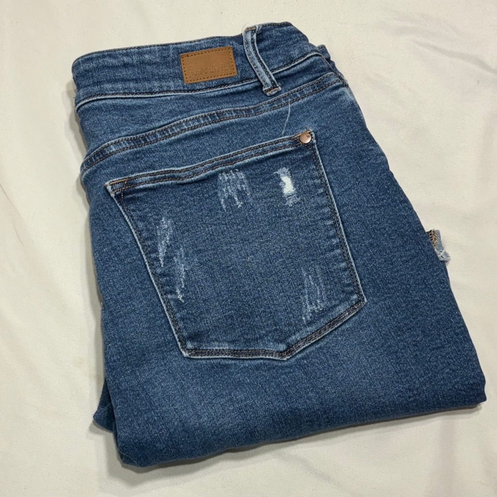 Judy Blue Denim Shorts Womens 2XL Blue Distressed Bermuda Raw Hem JB150045 Jean